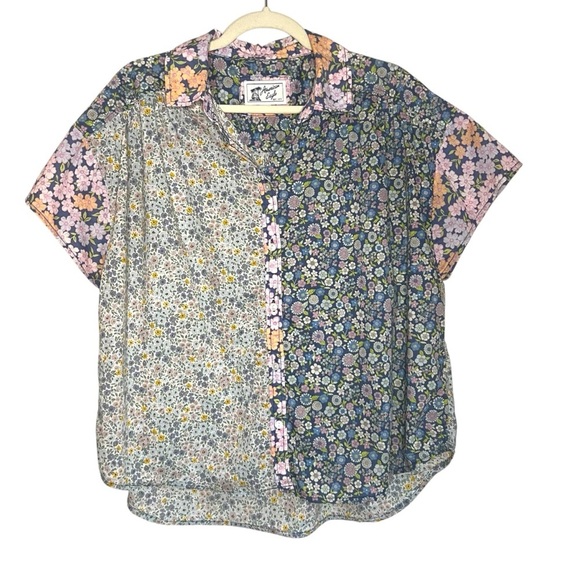 AE Oversized Resort Shirt Button Down Ditzy Floral Patchwork Pink Blue Size M - Picture 2 of 10